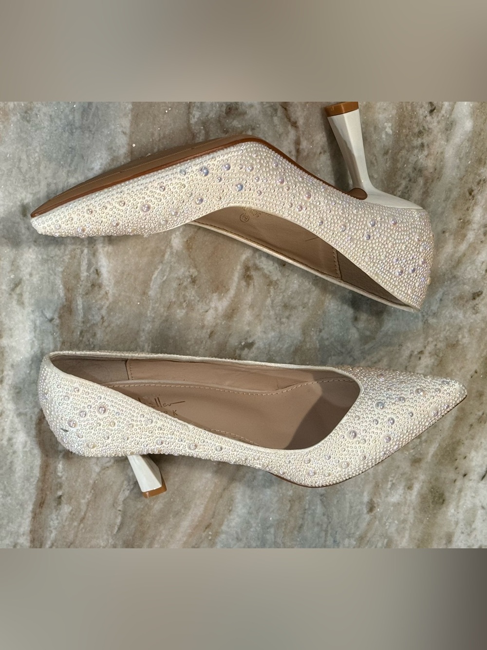 Women’s NICOLE MILLER pearl embellished bridal pumps- Size 6.5